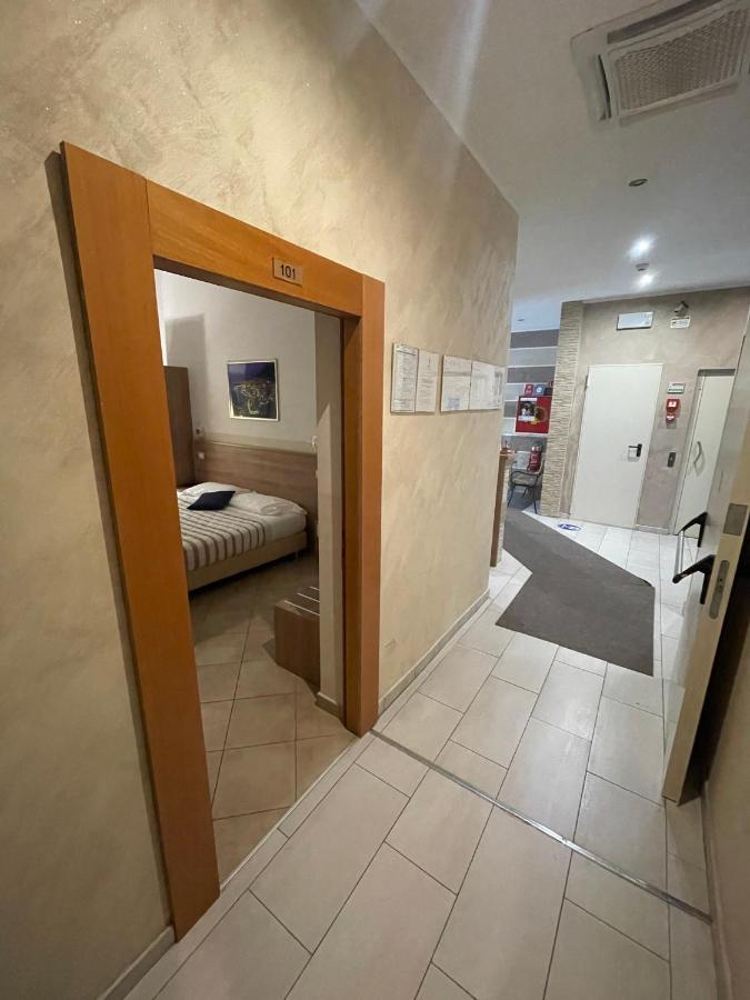 Hotel Montecarlo Milano Eksteriør bilde